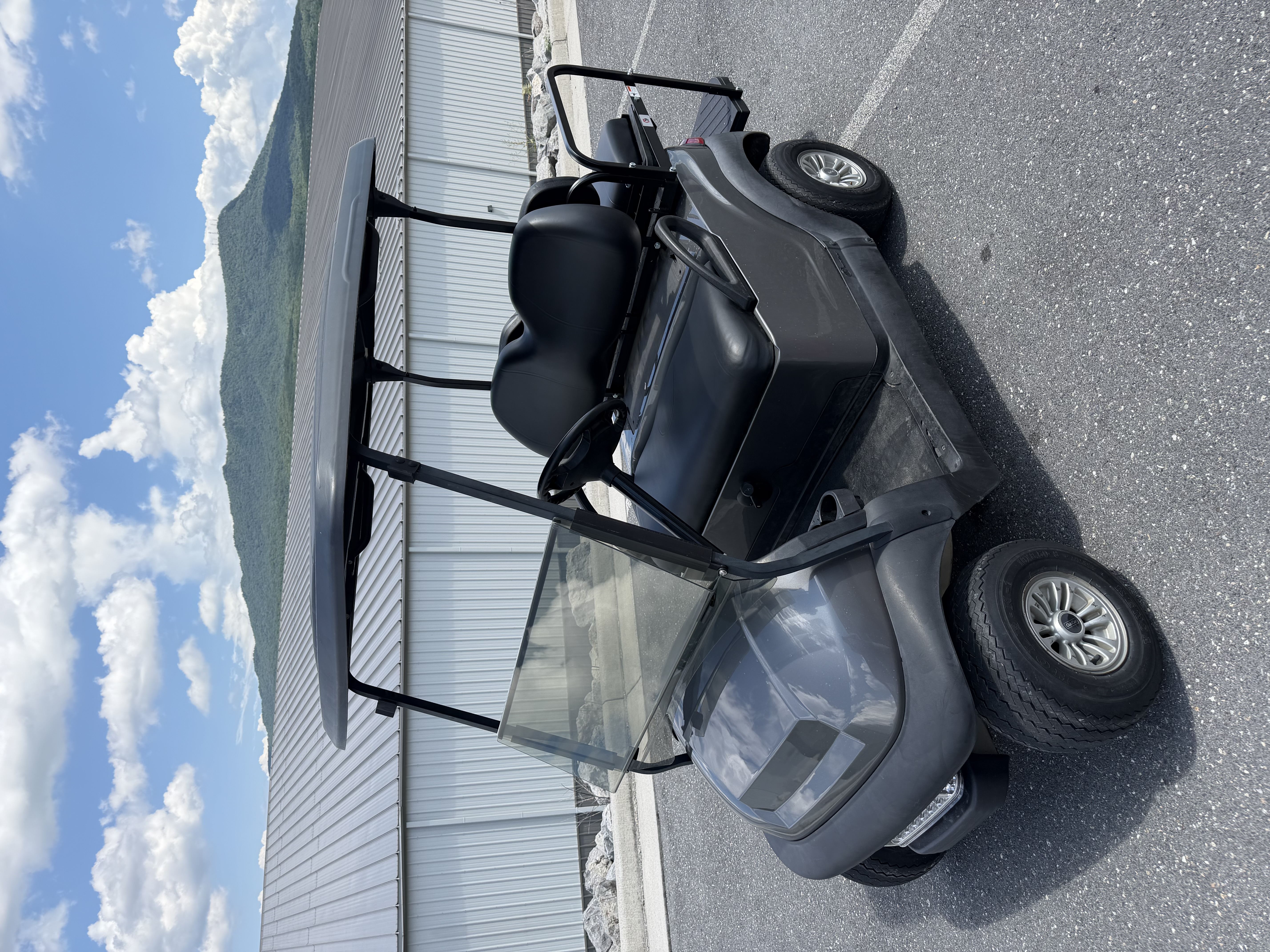 2017 Club Car Precedent Gas