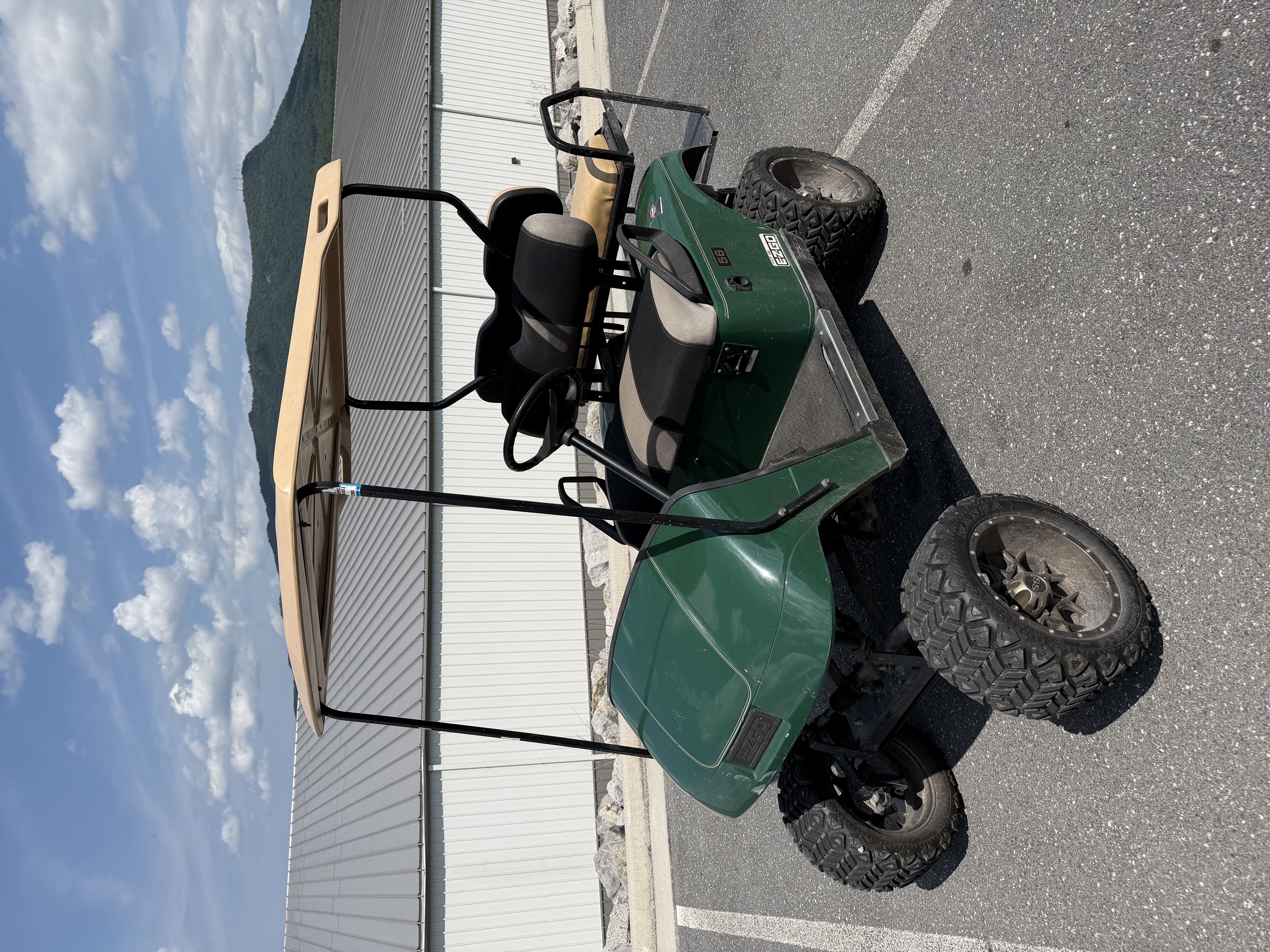 2013 E-Z-GO TXT Lithium